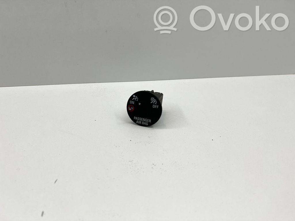 Opel Mokka Keleivio oro pagalvės jungtukas 