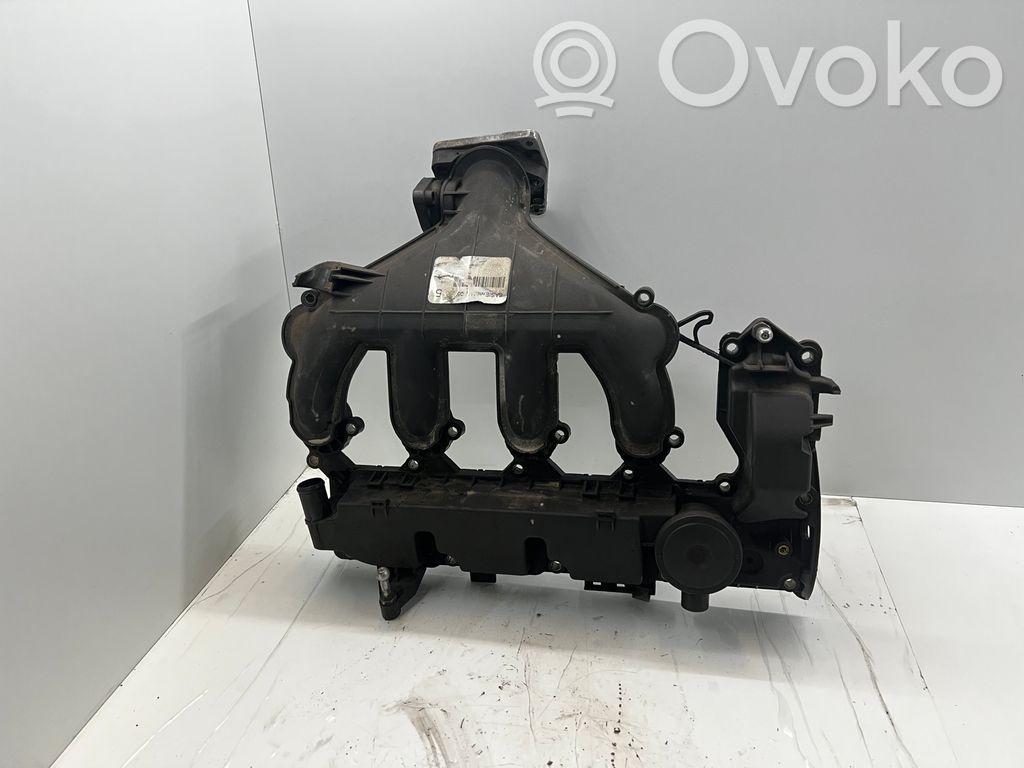 Volvo V50 Intake manifold 