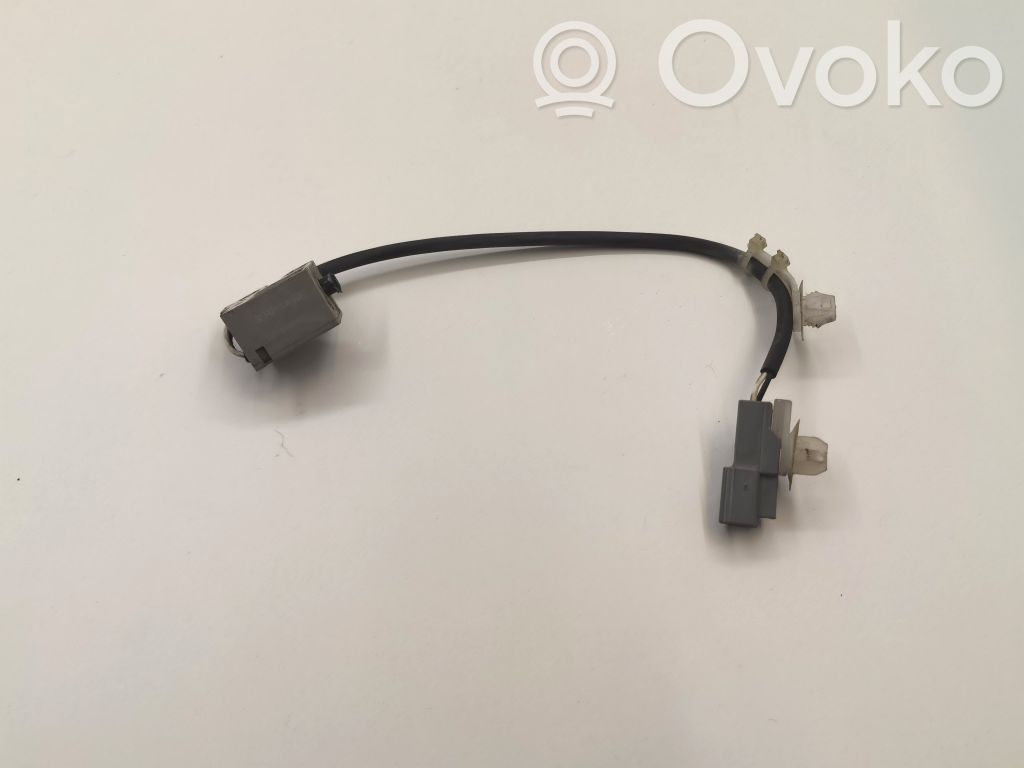 Toyota RAV 4 (XA30) Interruptor sensor del pedal de freno 
