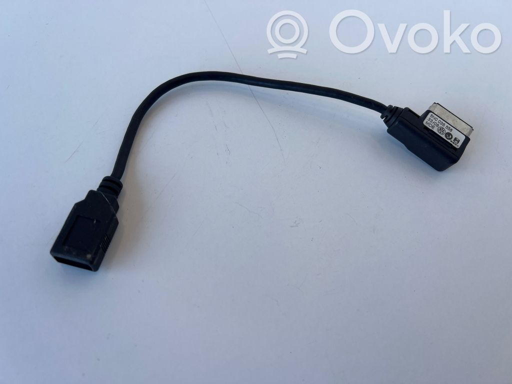 Volkswagen Golf VI Enchufe conector USB 