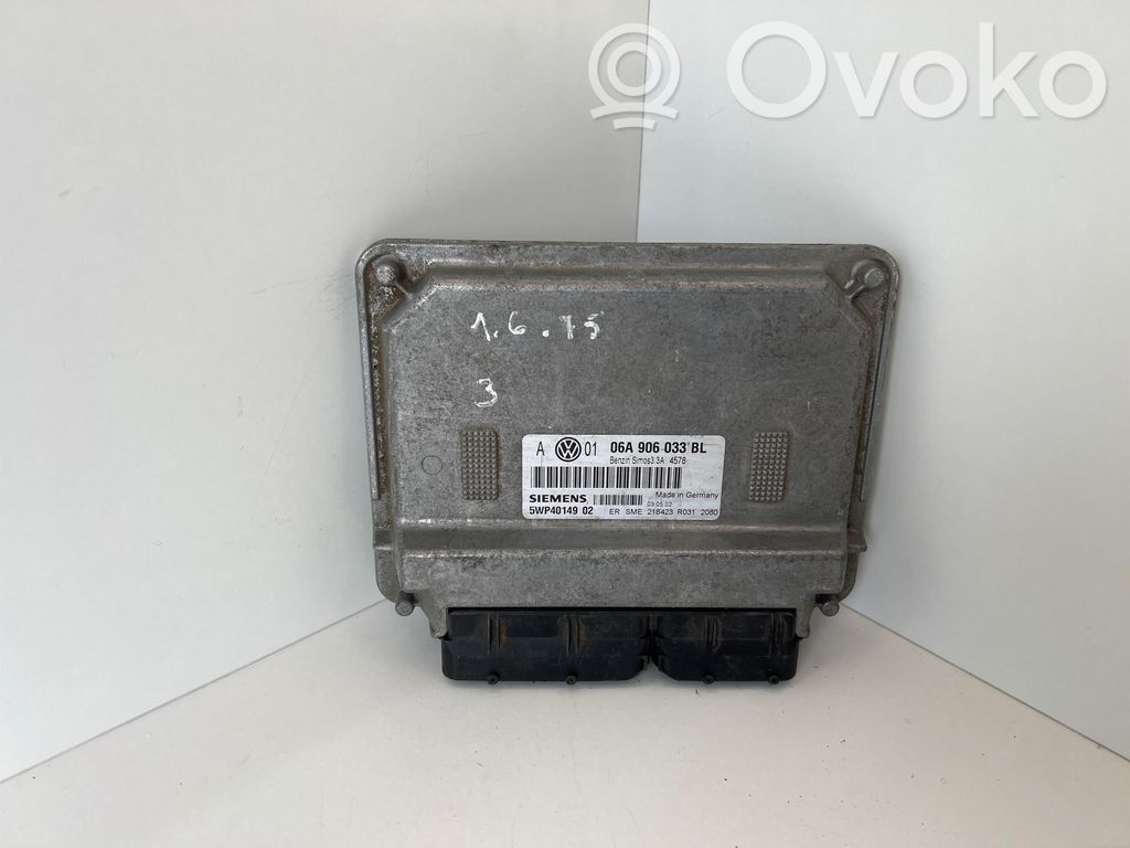 Volkswagen Golf IV Engine control unit/module 
