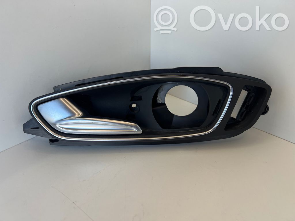 Audi A1 Front door interior handle 