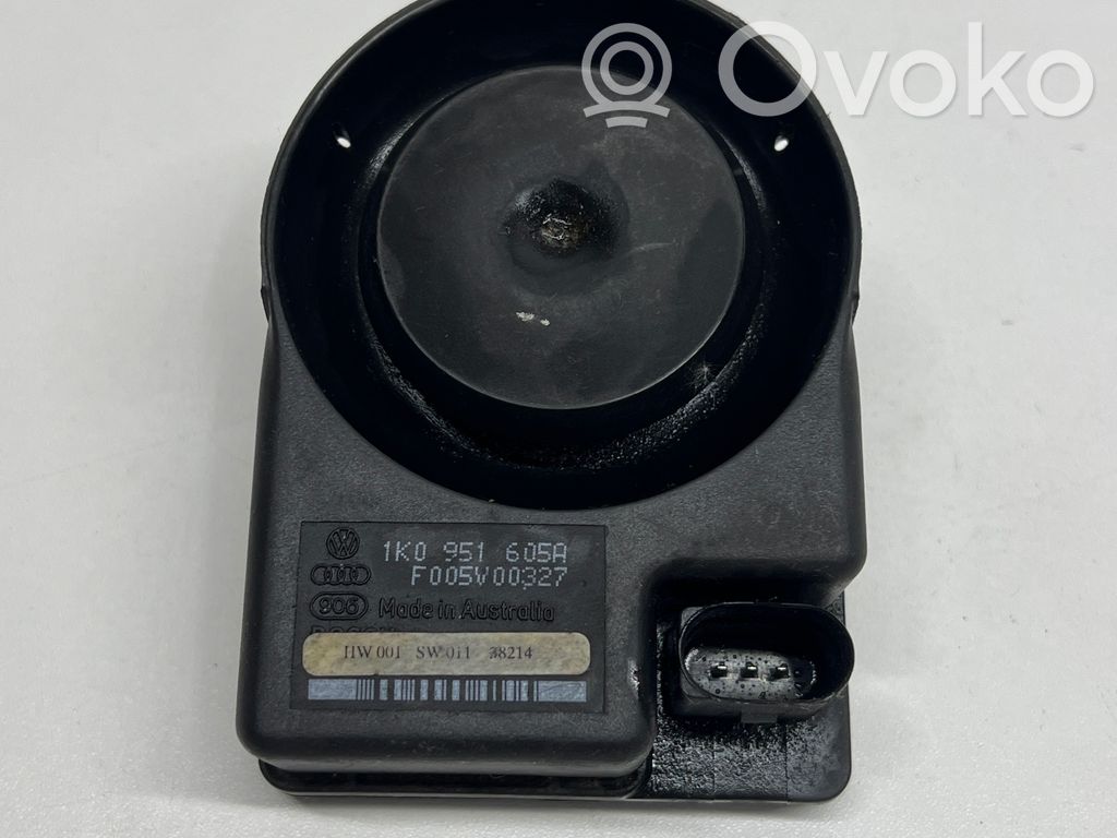 Volkswagen Golf V Sirena del sistema de alarma 