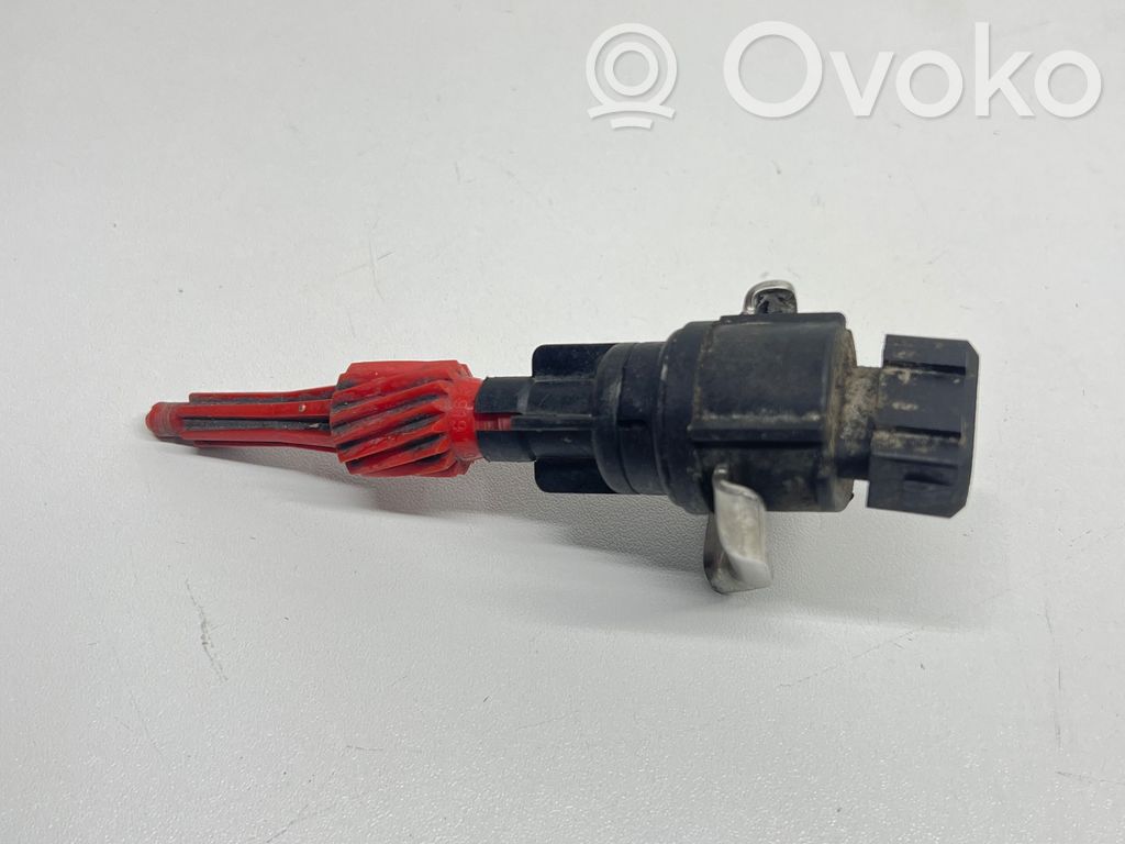 Volkswagen Golf IV Geschwindigkeitssensor Drehzahlsensor 