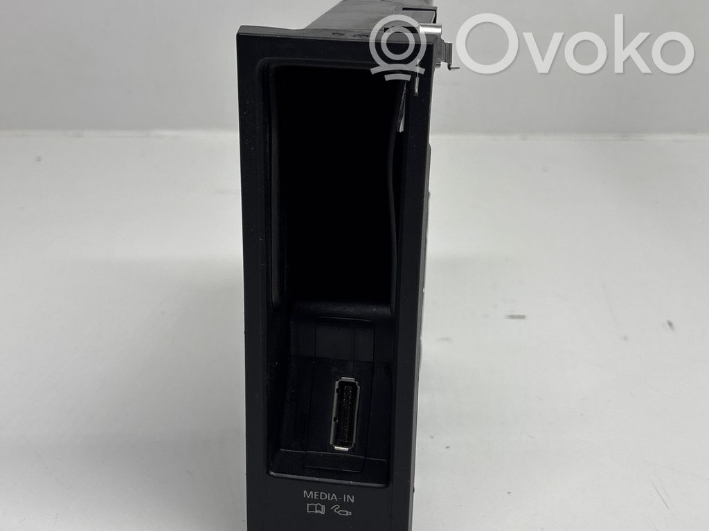 Volkswagen Golf VI Unitate control USB 