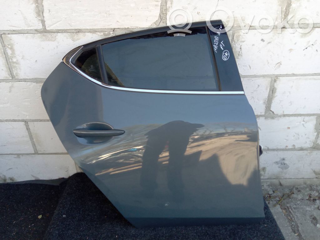 Mazda 3 Galinės durys 