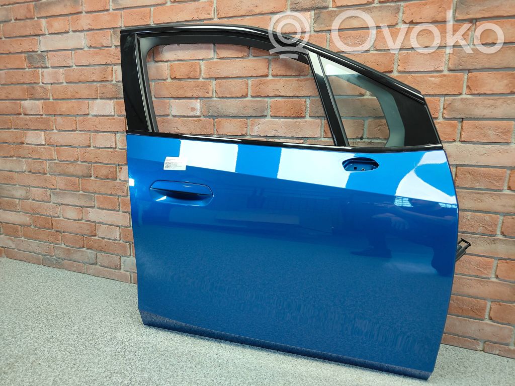 BMW 2 Active Tourer U06 Puerta delantera 