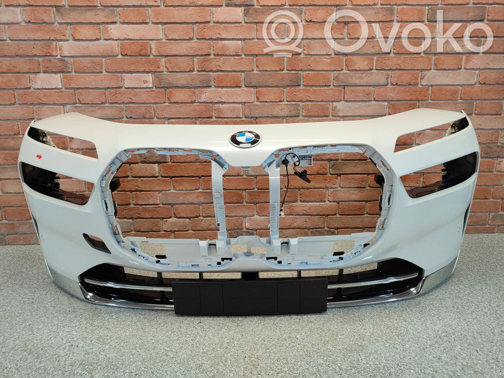 BMW 7 G70 Parachoques delantero 
