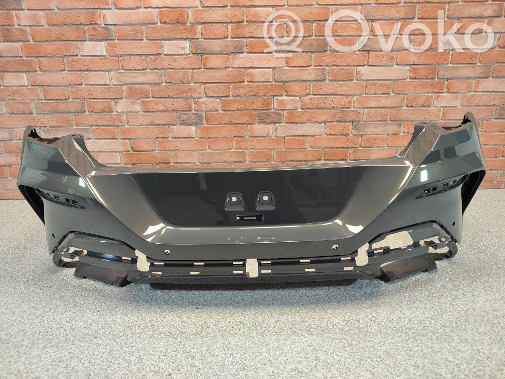 BMW 8 G16 Parachoques 