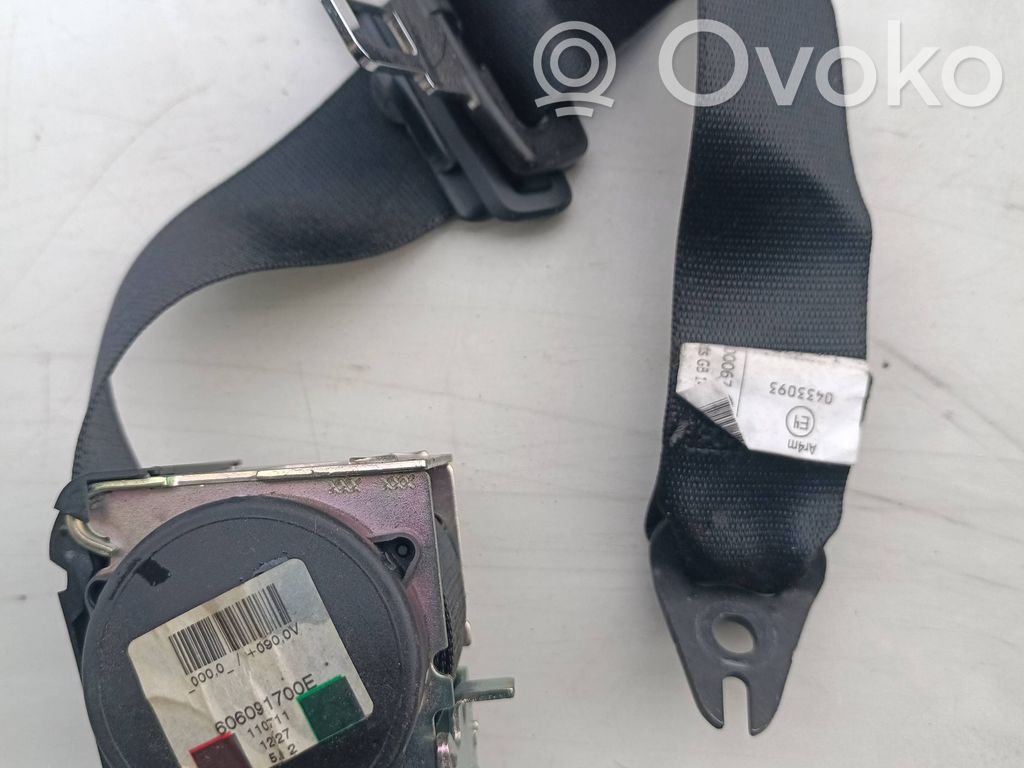 BMW 3 E90 E91 Middle seatbelt (rear) 