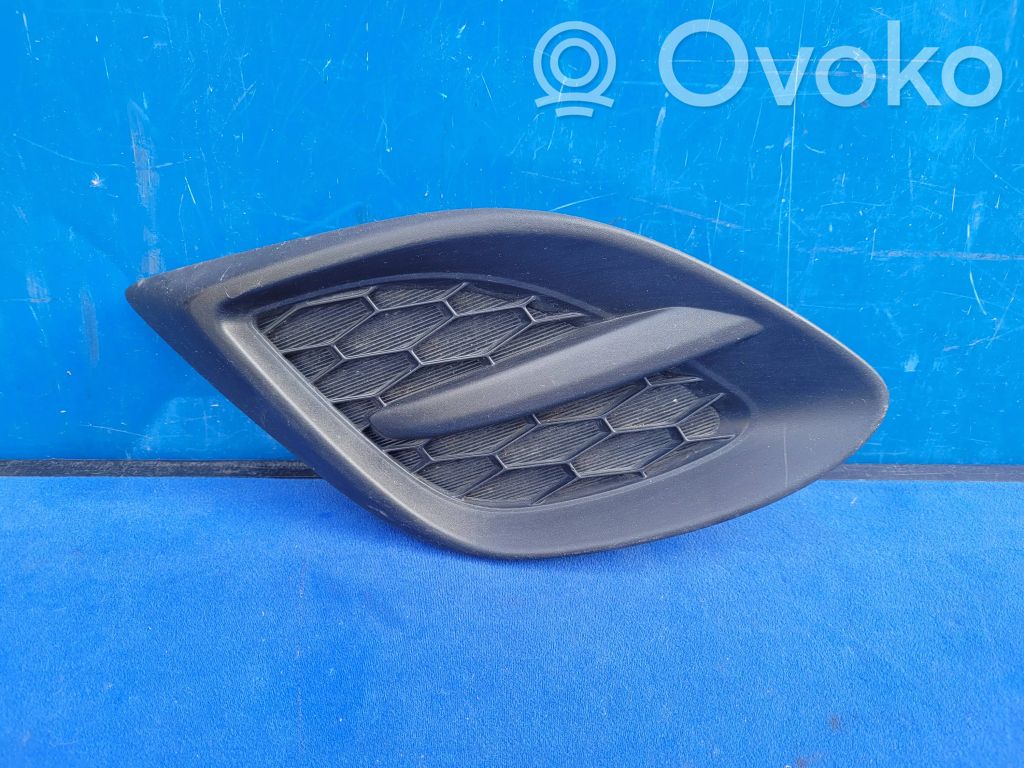 Mazda 2 Front bumper lower grill 