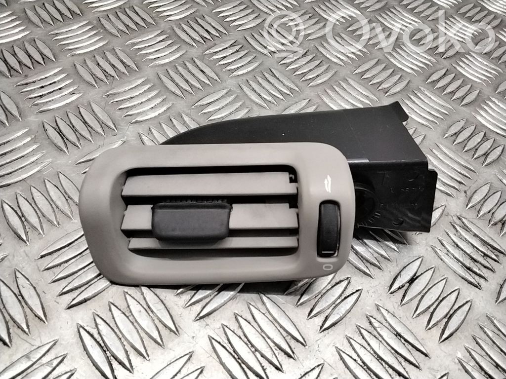 Volvo V70 Rejilla de ventilación trasera 