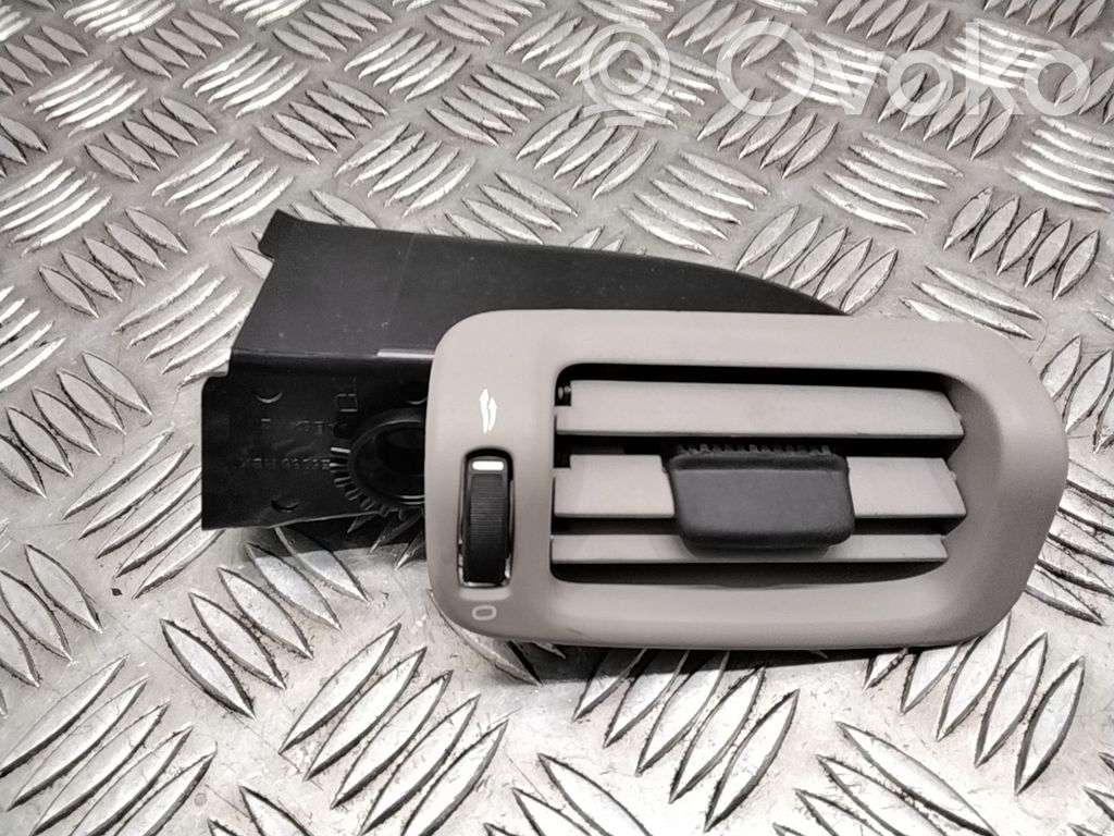 Volvo V70 Rejilla de ventilación trasera 