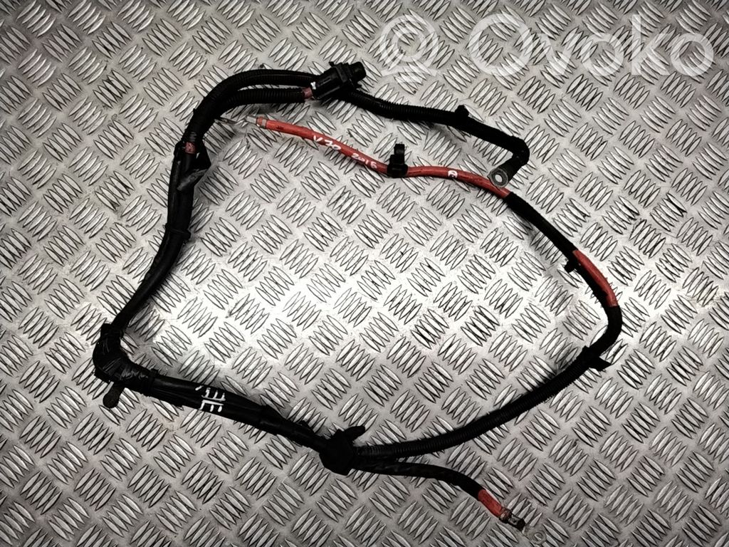 Volvo V70 Plus / Klema / Przewód akumulatora 
