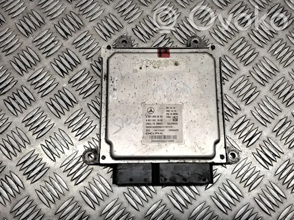 Mercedes-Benz E W212 Engine control unit/module 