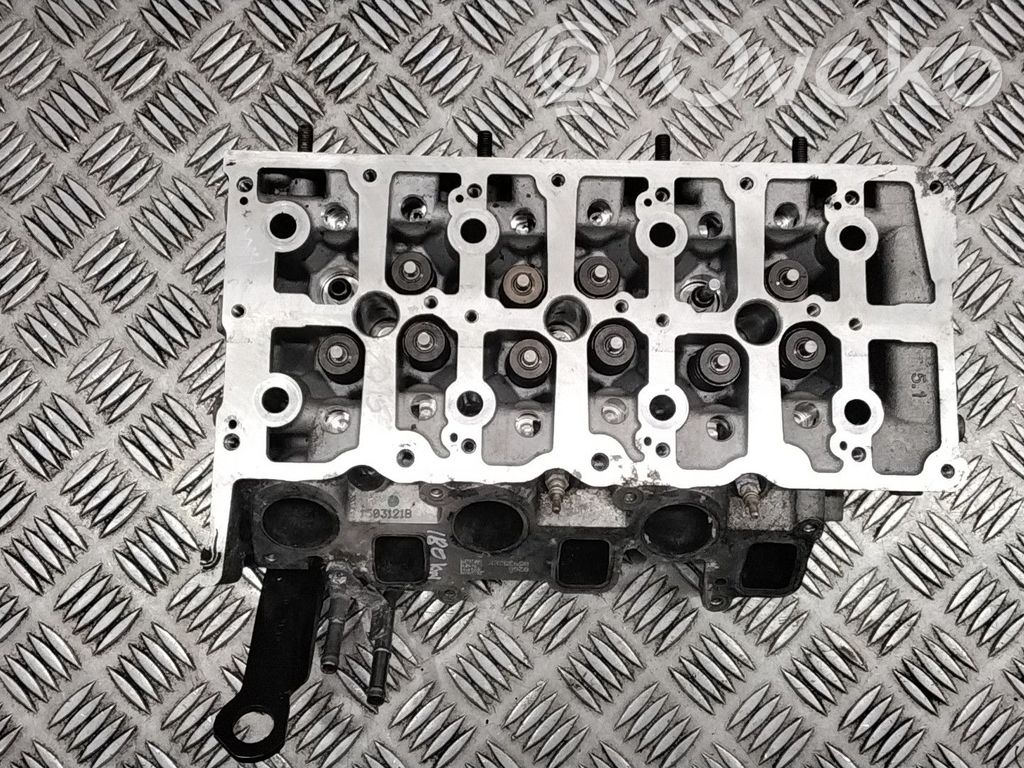Volkswagen Touareg II Engine head 