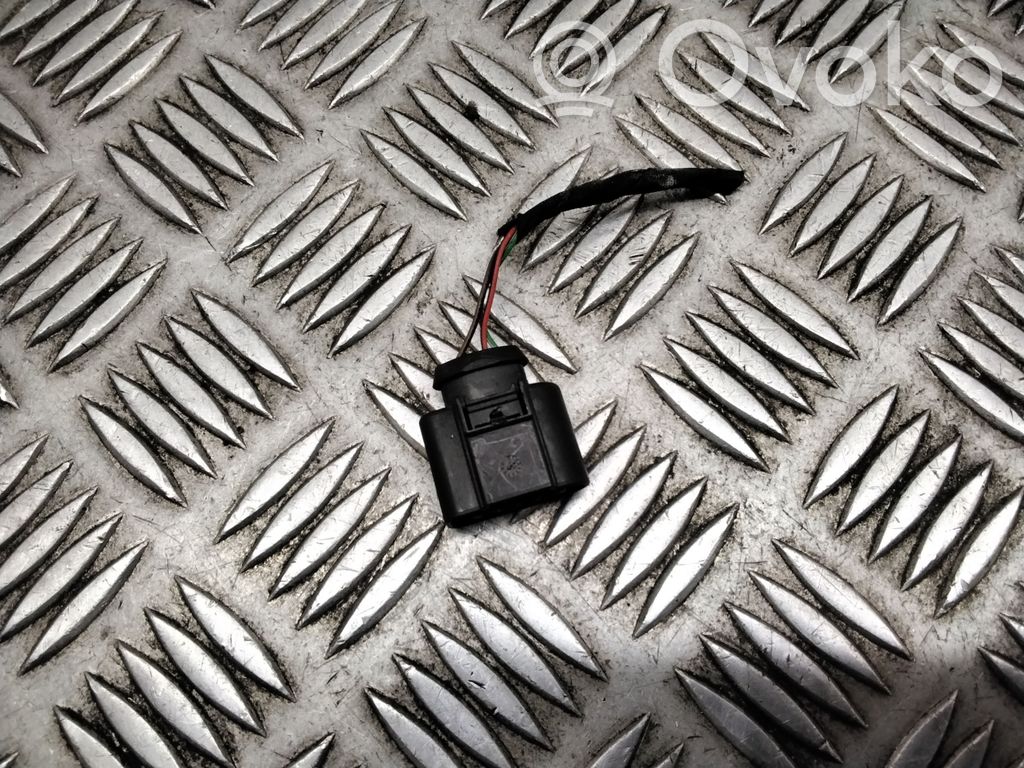 Otros cableados   8K0973704