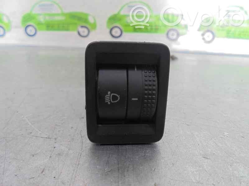 Seat Leon (5F) Panel lighting control switch 