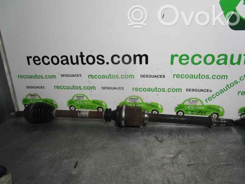 Renault Clio III Eje de transmisión delantero 