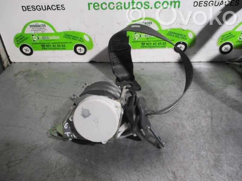 Renault Clio III Cinturón trasero 