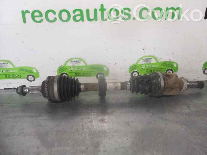 Renault Clio III Front driveshaft 