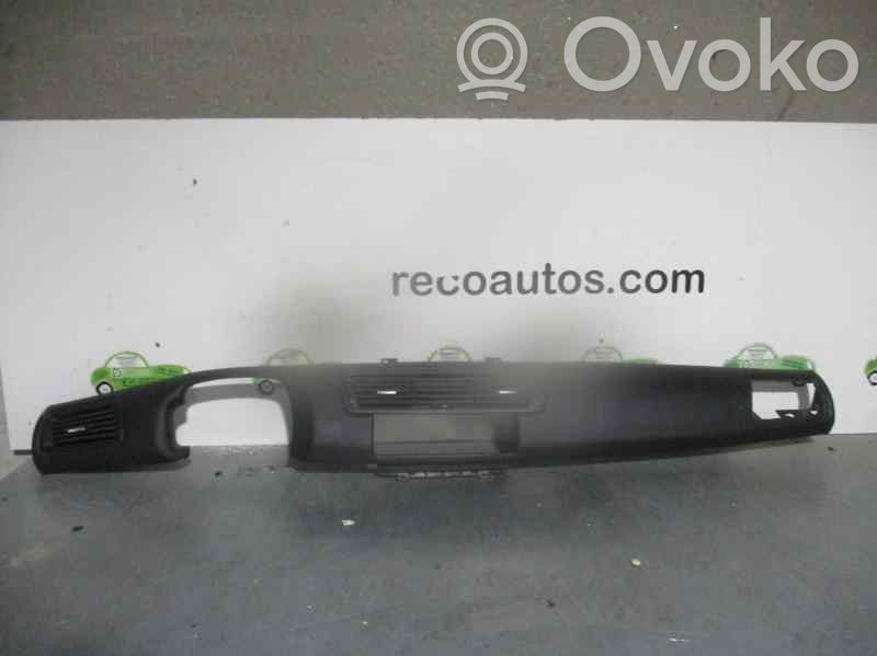 Panelis   8211YW,NEGRO