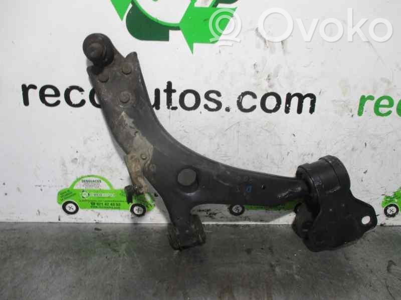 Ford C-MAX II Svira 