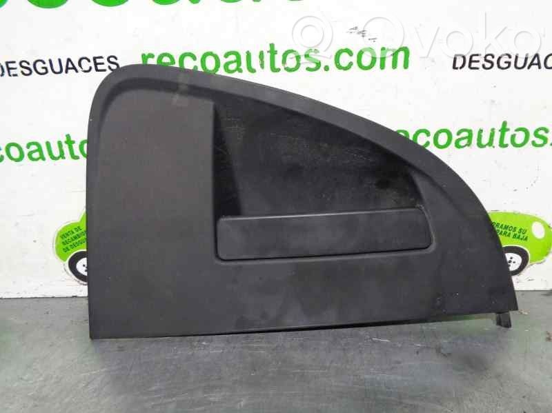 Chevrolet Aveo Manecilla externa puerta trasera 