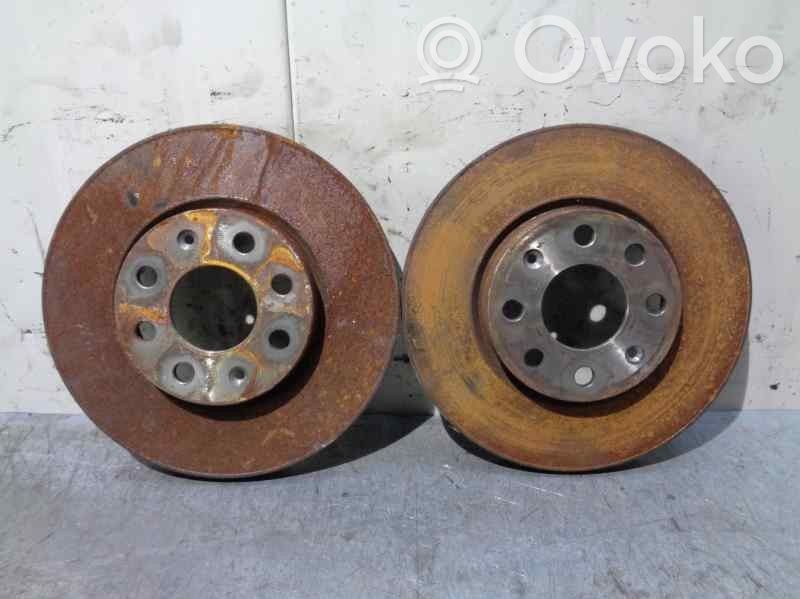 Opel Corsa D Etujarrulevy 