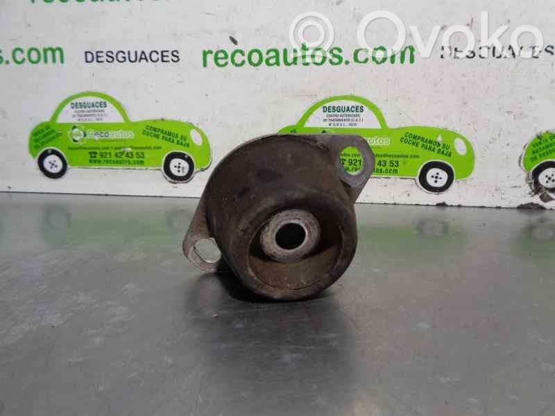 Citroen C4 II Engine mount bracket 