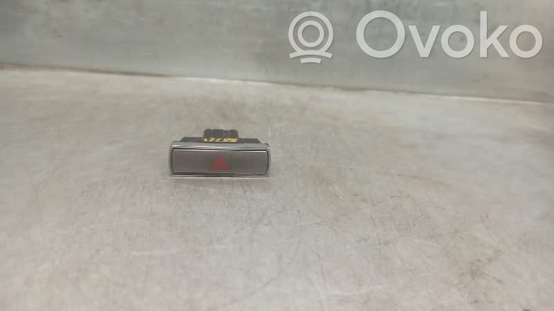 Botón interruptor de luz de peligro   6M2T13A350AB