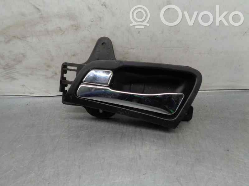Hyundai i30 Manecilla interna puerta trasera 