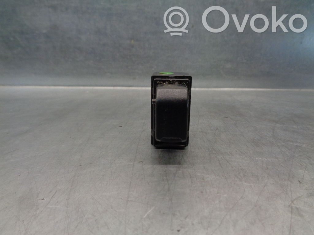 Chevrolet Spark Electric window control switch 