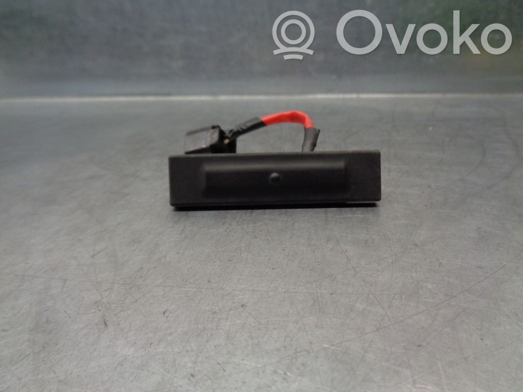 KIA Xceed Manecilla externa puerta trasera 