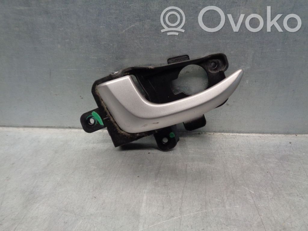 Hyundai i30 Manecilla interna puerta trasera 