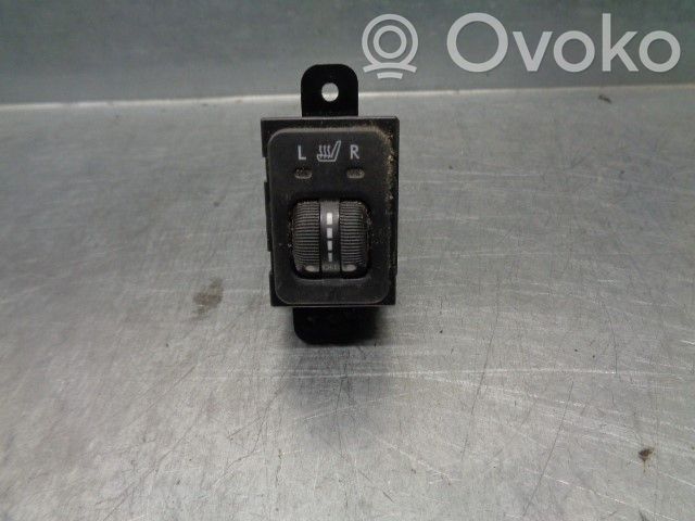 Subaru Forester SH Seat control switch 