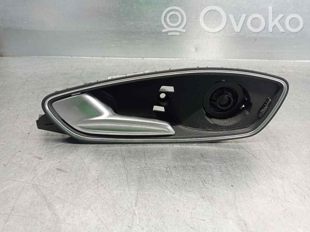 Audi A1 Manecilla interna puerta trasera 