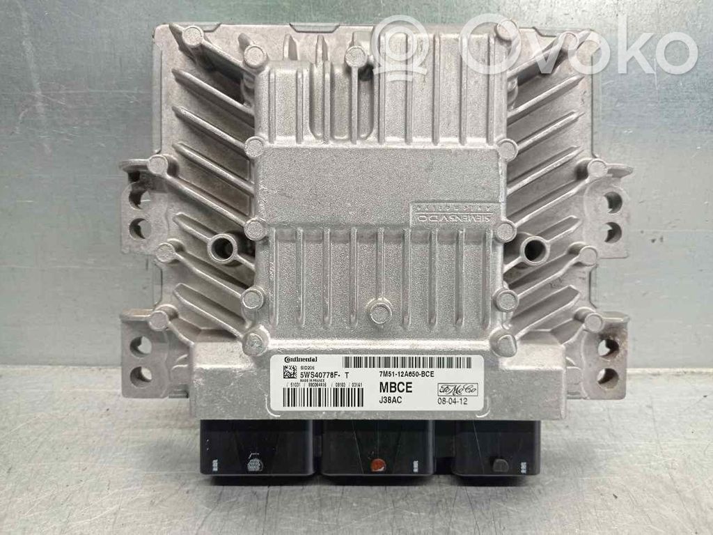 Ford Focus Engine control unit/module 