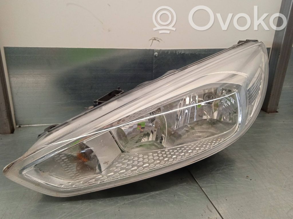 Ford Focus Headlight/headlamp 