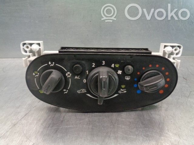 Dacia Duster Air conditioner control unit module 