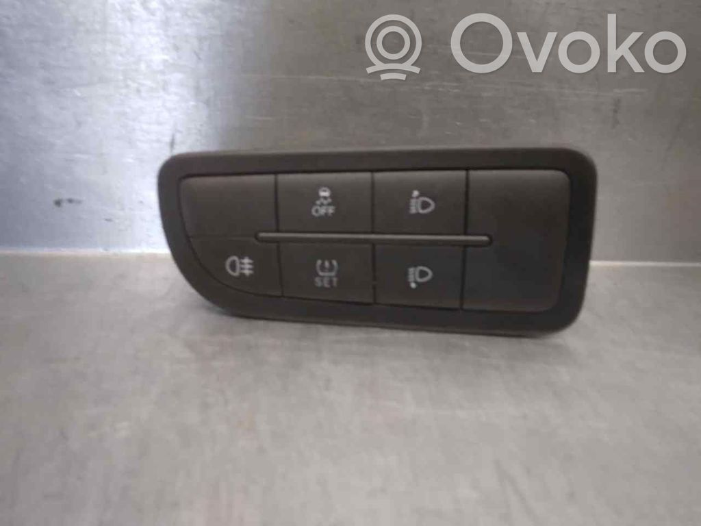 Fiat Tipo Daudzfunkciju vadības slēdzis / poga 