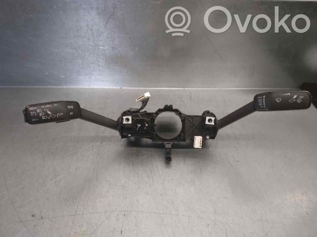 Skoda Superb B8 (3V) Interruptor de control del panel de luces 