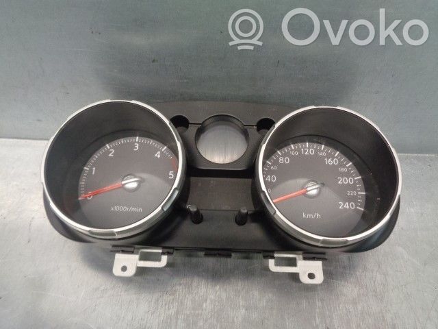 Nissan Qashqai+2 Vitezometru (grup de instrumente) 