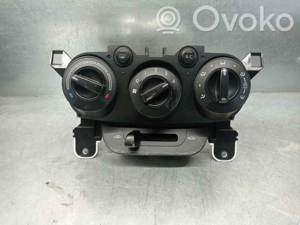 Mazda 2 Air conditioner control unit module 