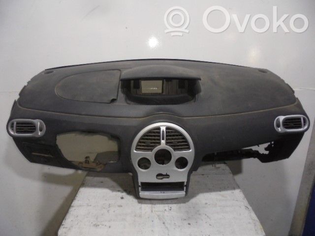 Renault Modus Dashboard 