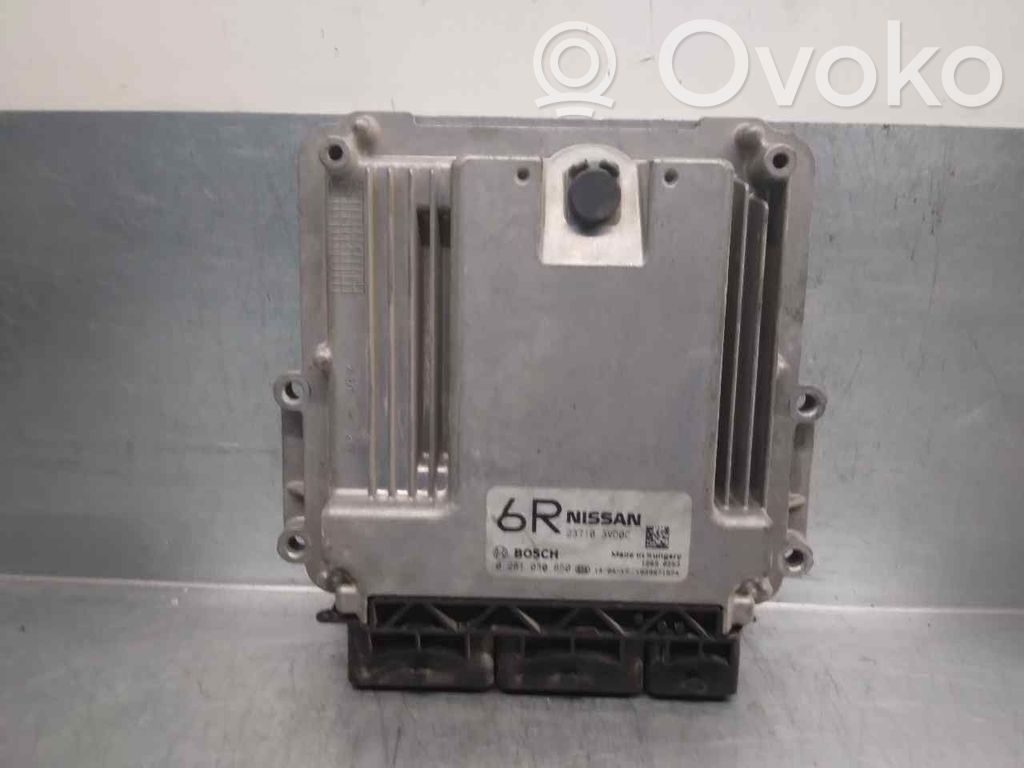 Unidad de control/módulo del motor   237103VD0C,0281030850,BOSCH