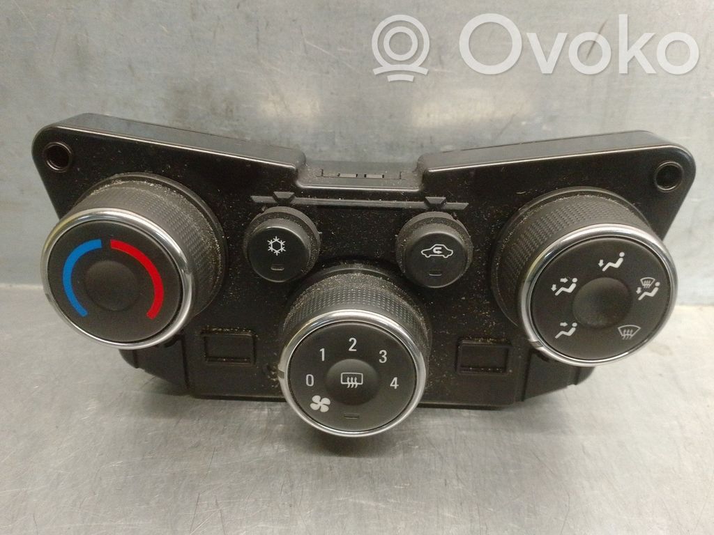 Chevrolet Aveo Air conditioner control unit module 