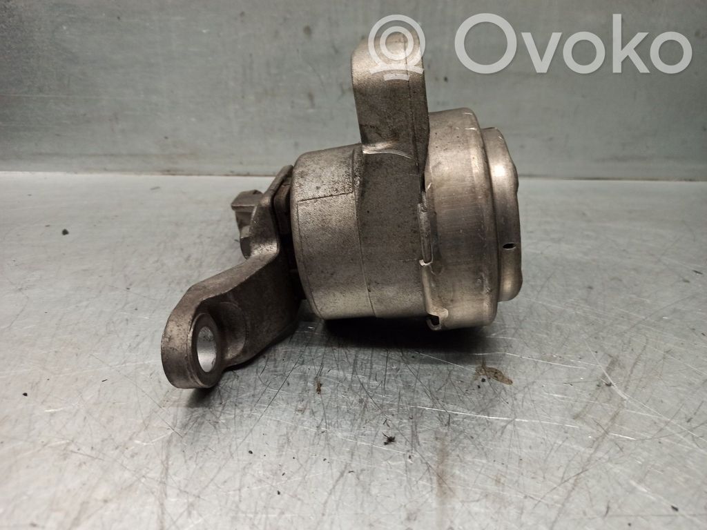 Engine mount bracket   HL8022M05,6G916F012EE,FOMOCO