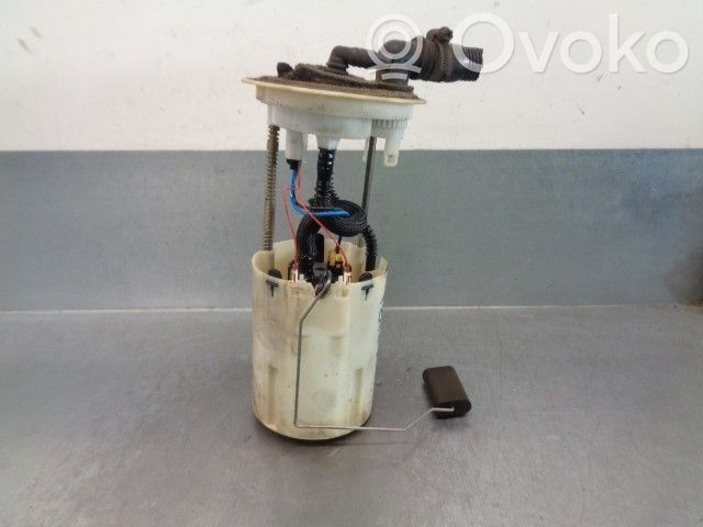 Iveco Daily 6th gen Pompe à carburant 