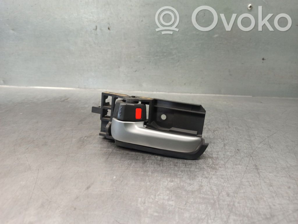 Suzuki Alto Galinė atidarymo rankenėlė vidinė 